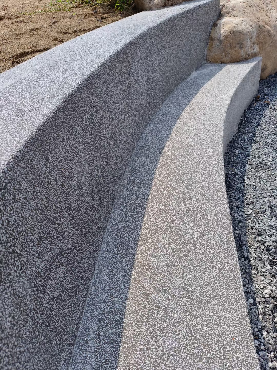 mmexport1692073988593