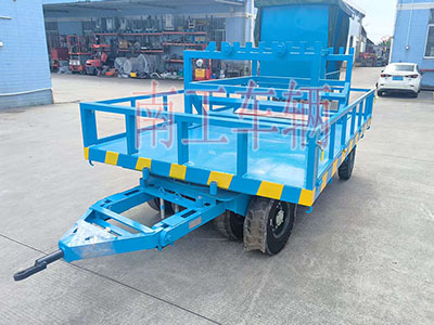 1766797714157762.jpg 15吨牵引平板拖车护栏型工具拖车1I.jpg